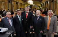 De izq a dcha Joaquin Criado, Rafael Jordano, Jose Manuel Roldn, Rafael Mir y Jos Cosano en el saln de Columnas del Edificio Pedro Lpez de Alba , donde tuvo lugar la sesin