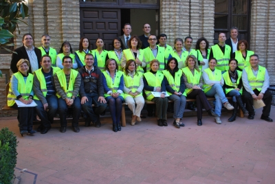 Foto de familia de los integrantes de los equipos de Emergencia de la Facultad de Filosofa y Letras