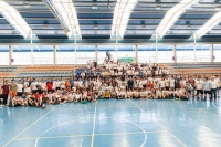 Foto de familia de premiados y autoridades