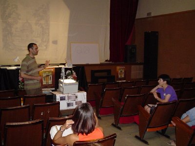 Corduba 04.Fons Mellaria: El  boceto y diseo de una escenografa centran la jornada del curso de teatro