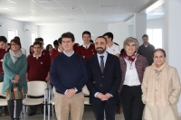 Foto de familia al inicio del acto.