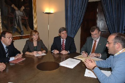 Diputacion y Universidad de Crdoba trabajarn conjuntamente en la recuperacin de cultivos herbceos autctonos y en la Ctedra Unesco de Resolucin de Conflictos